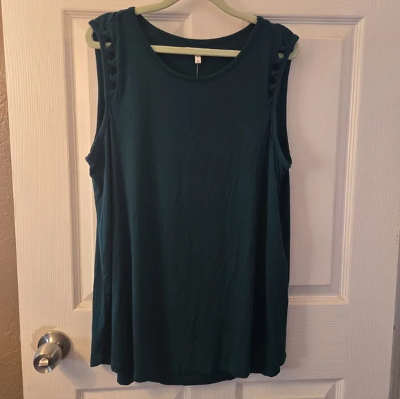 Women's Teal Tank Top - Picture 3 of 9